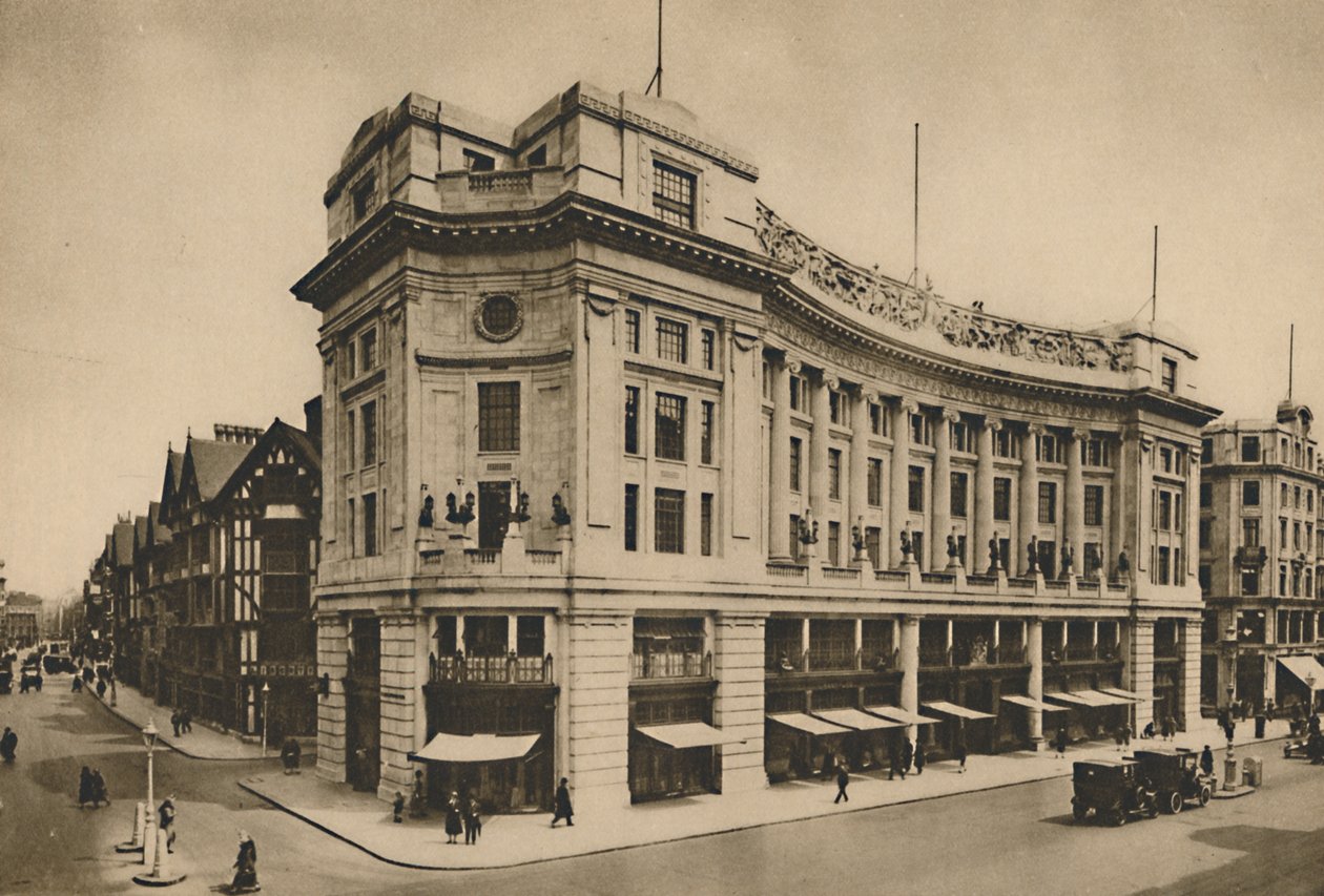 East India House, Libertys individualiserade fasad på New Regent Street, c1935. av Lemere