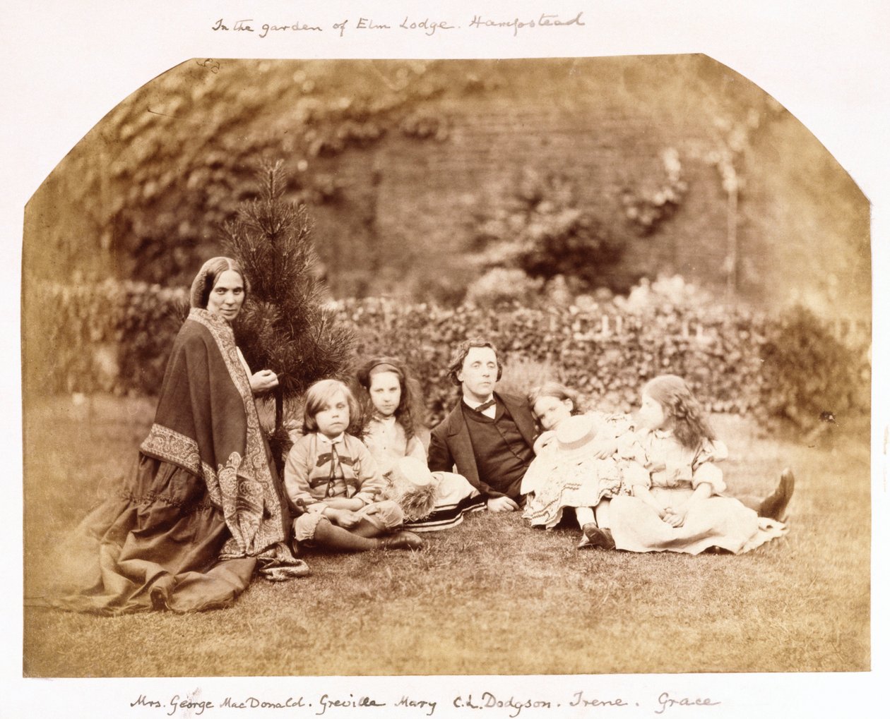 Porträtt av familjen MacDonald med Lewis Carroll, 1863 av Lewis Carroll