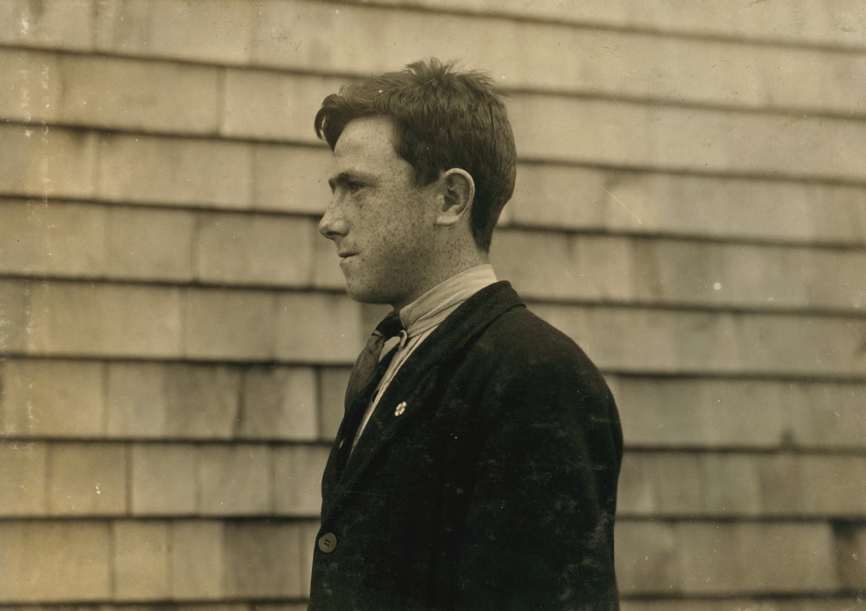 15-årige James Cooney, en irländsk invandrare i Fall River, Massachusetts av Lewis Wickes Hine