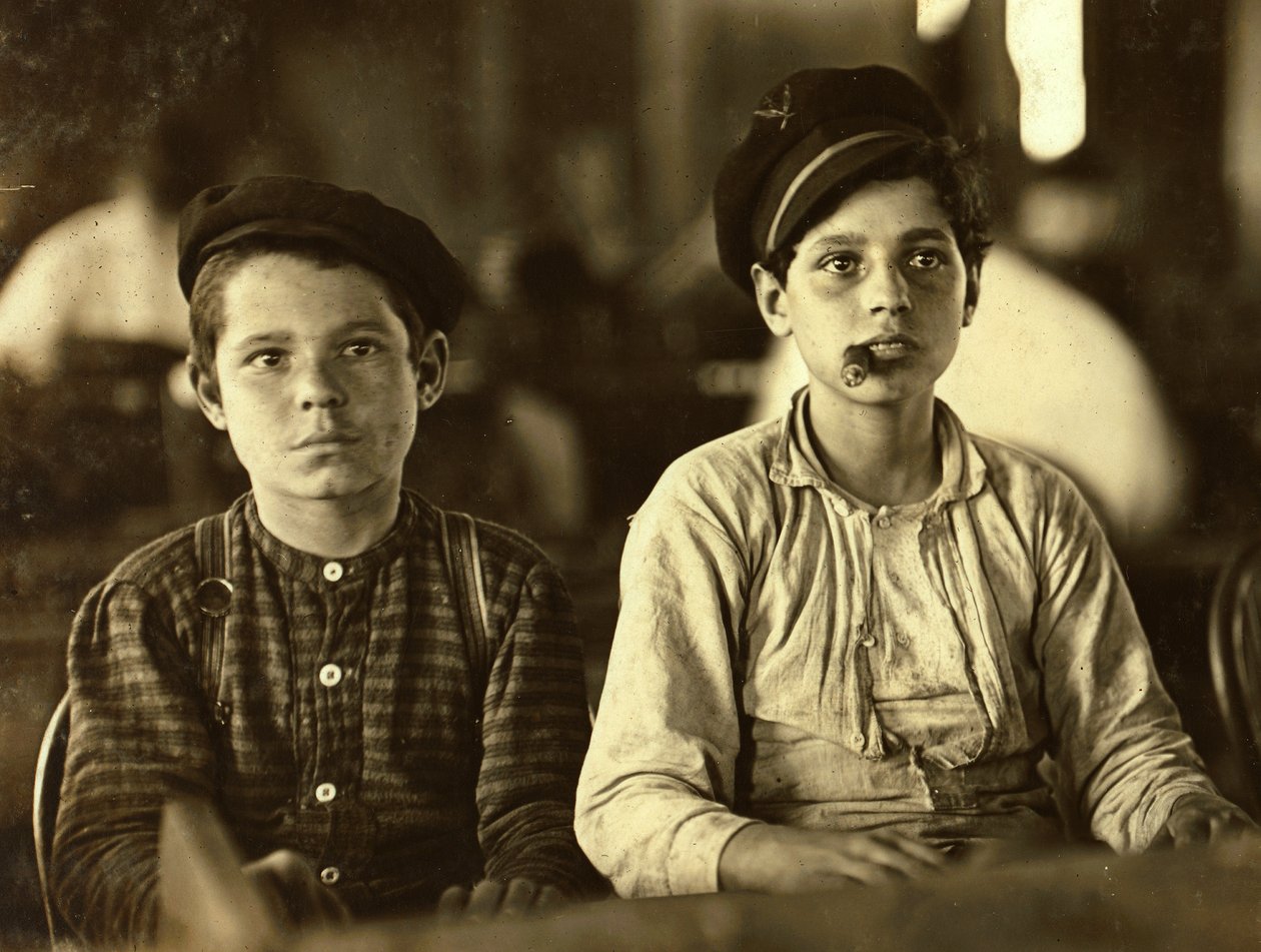 Cigarrtillverkare, Tampa, Florida, 1909 av Lewis Wickes Hine