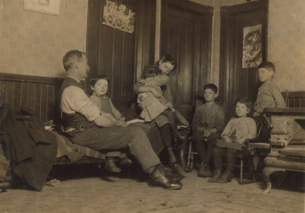 Hem för Alfred Benoit i New Bedford, Massachusetts, en barnsopare vid Bennett Mill och ett av 11 barn, 1912 av Lewis Wickes Hine