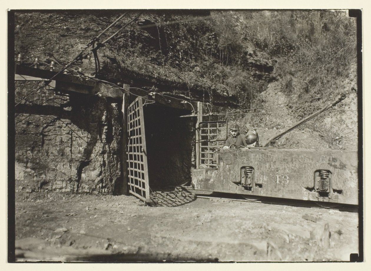 Motor för koltåg, West Virginia av Lewis Wickes Hine