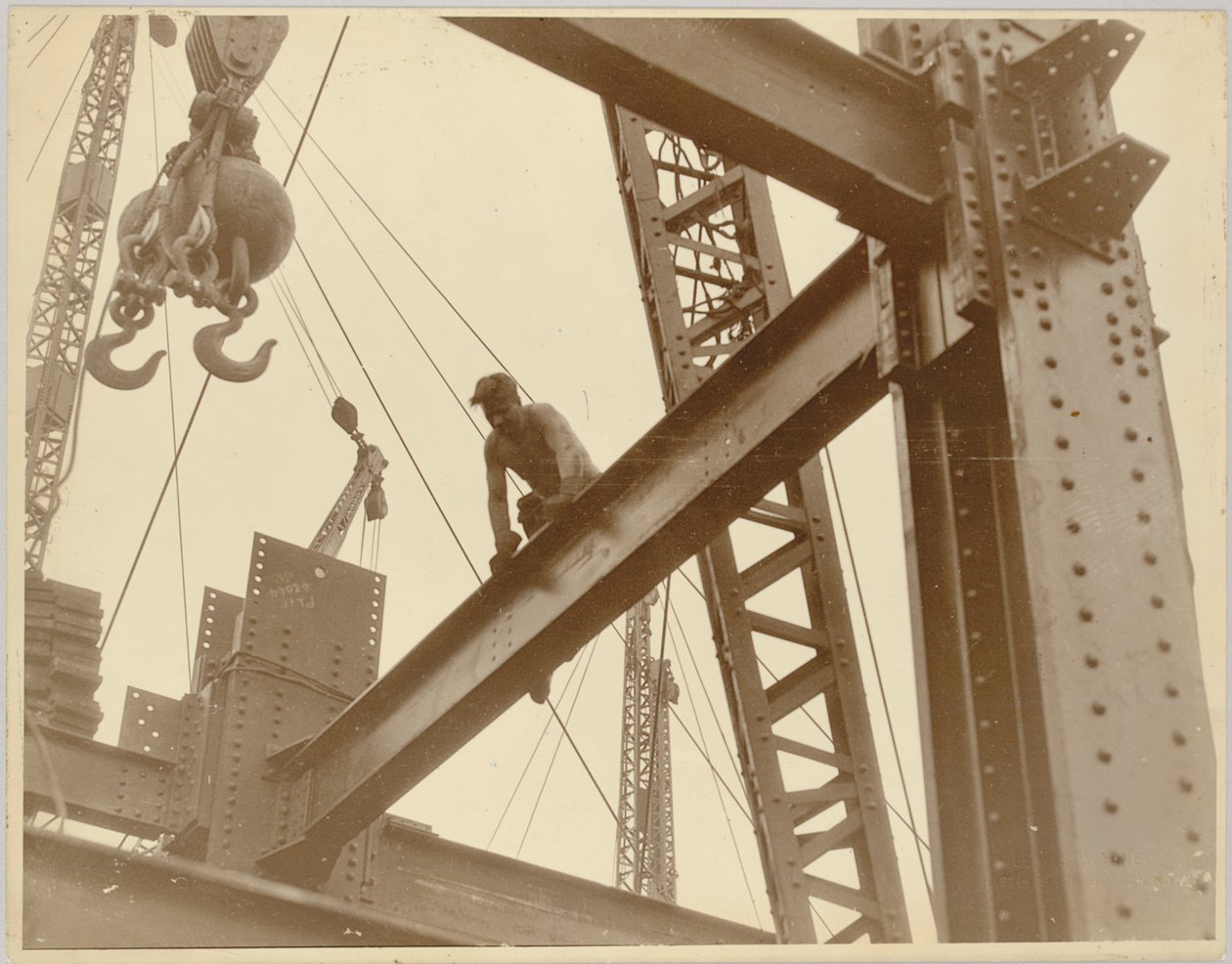 Arbetare i Empire State Building, ca 1930 av Lewis Wickes Hine