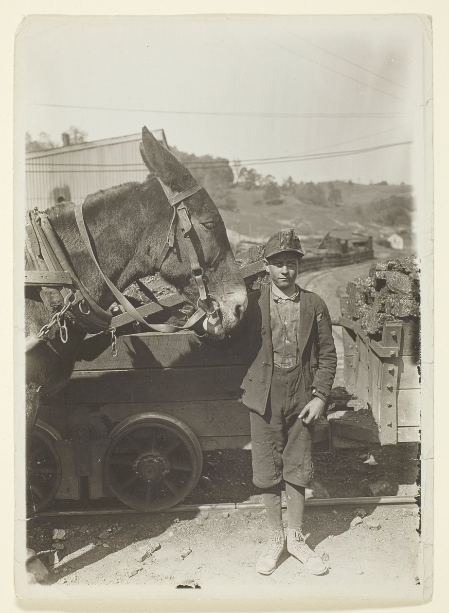 Ung förare i kolgruva i West Virginia av Lewis Wickes Hine
