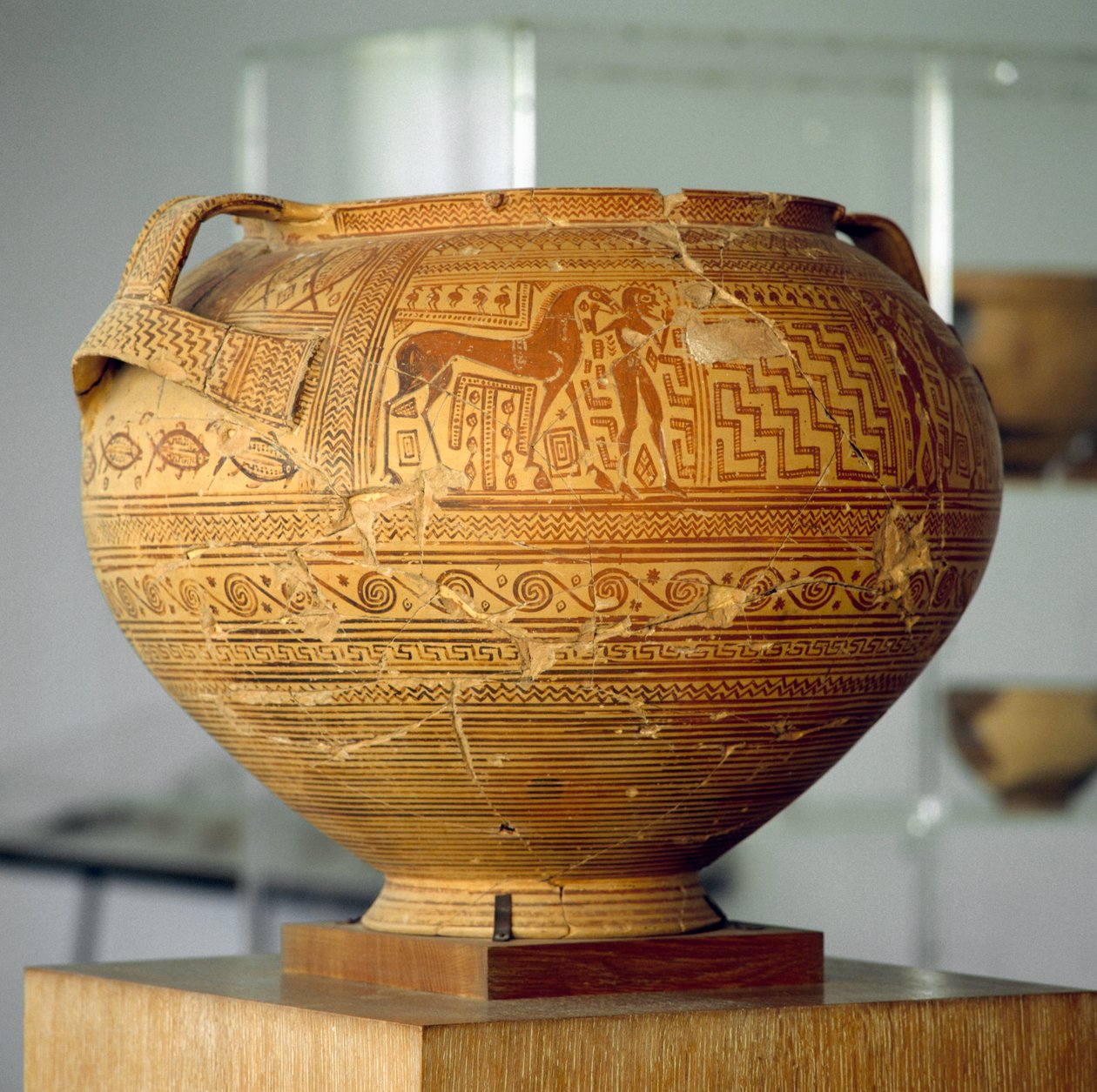 Argive krater med geometriska dekorationer, diameter 50 cm, grekisk civilisation, 800-talet f.Kr. av Unbekannt Unbekannt