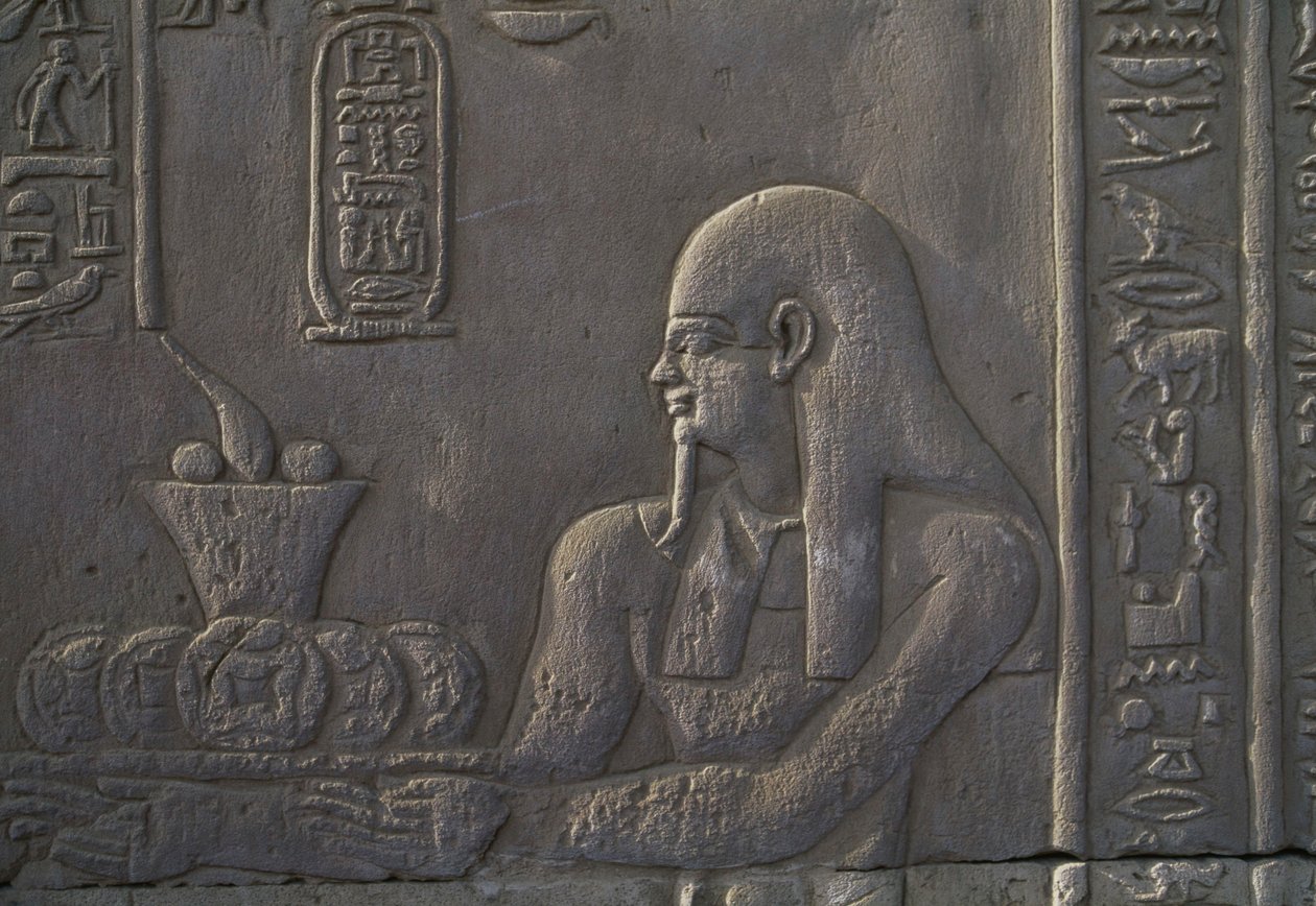 Relief föreställande en donator, Kom Ombos tempel, Egypten, egyptisk civilisation, ptolemaisk dynasti, 2:a-1:a århundradet f.Kr. av Unbekannt Unbekannt