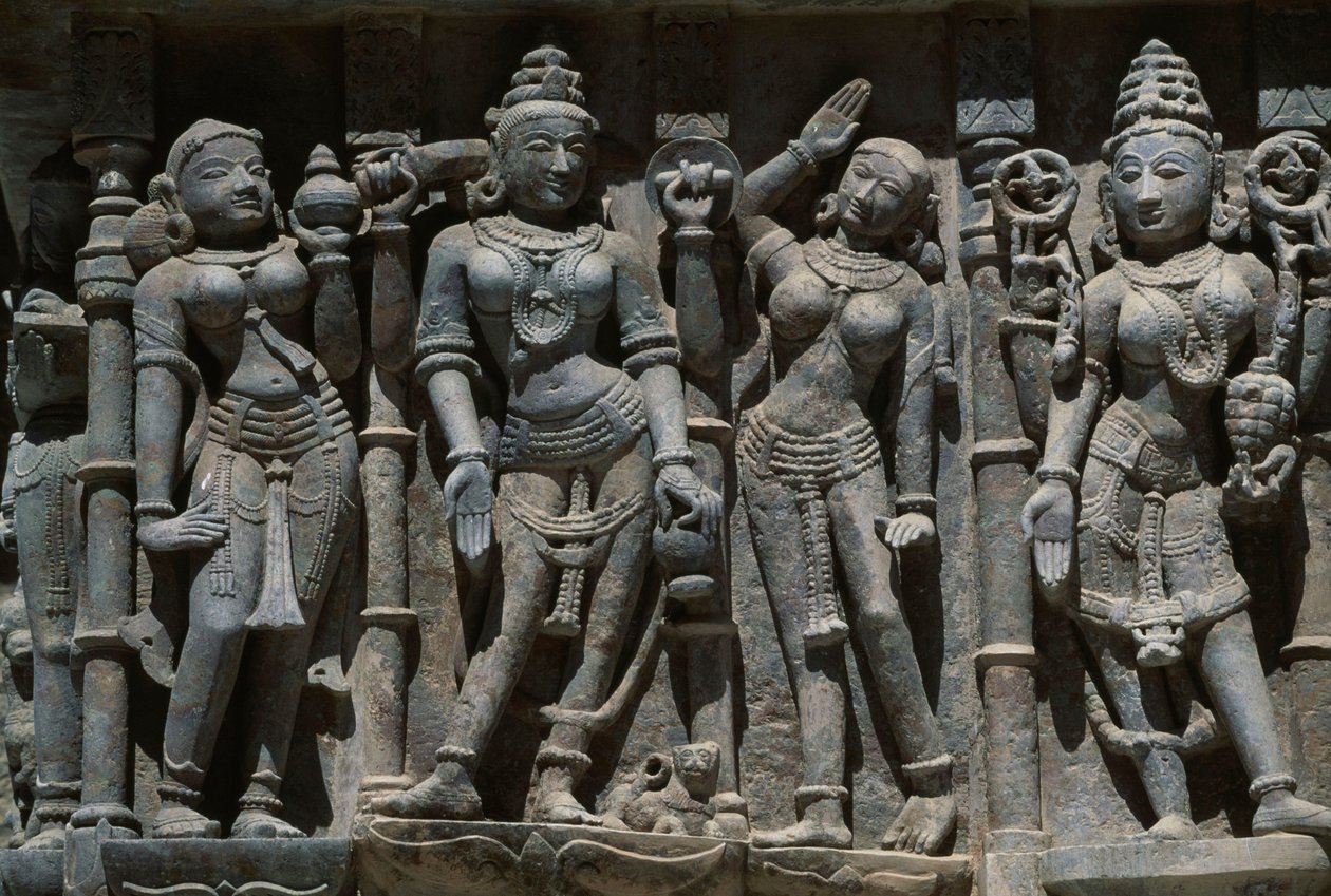 Relief deponerar kvinnliga figurer, Adeshwara Temple, Vimalavasi Tuk, Temple Complex på Shatrunjaya Hill, Phalitana, Gujarat, Indien av Unbekannt Unbekannt