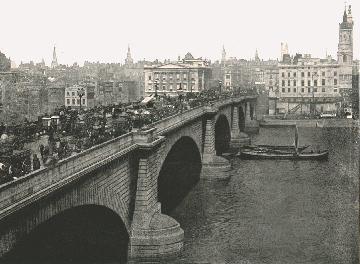 London Bridge ser norrut, 1895. av London Stereoscopic and Photographic Co