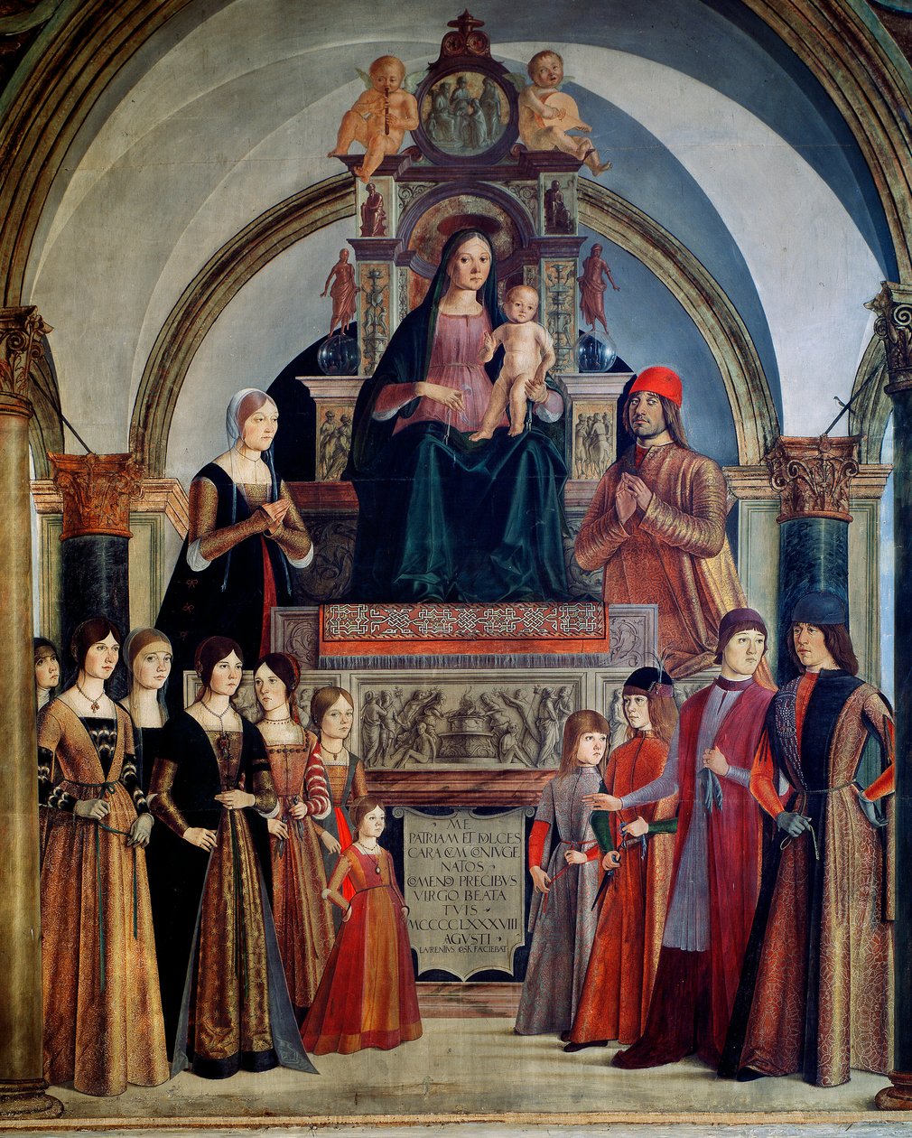 Jungfrun från Bentivoglio Jungfrun har barnet omgivet av medlemmar av familjen Bentivoglio. Målning av Lorenzo Costa (1460-1535) 1488 Bologna, San Giacomo Maggiore-kyrkan av Lorenzo Costa
