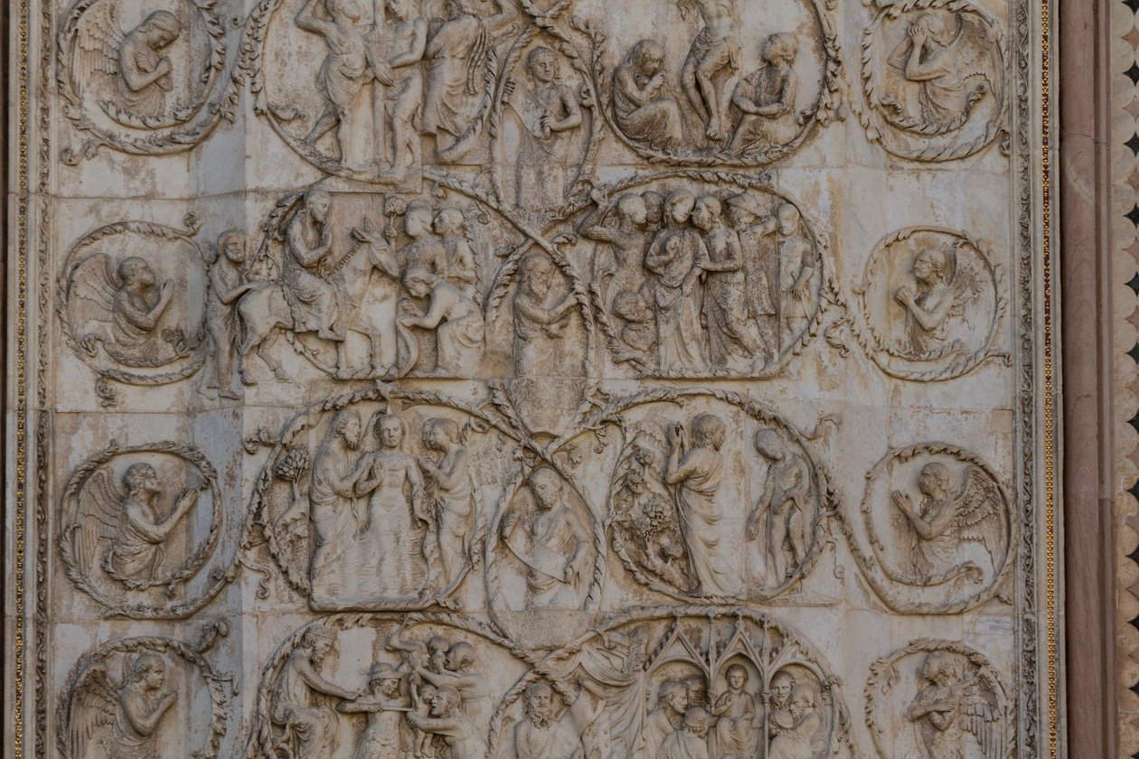 Scener från Kristi liv, Berättelser från Nya testamentet, basreliefer av Lorenzo Maitani (före 1275-1330), tredje pelaren, fasaden på Orvieto-katedralen, Umbrien, Italien av Lorenzo Maitani