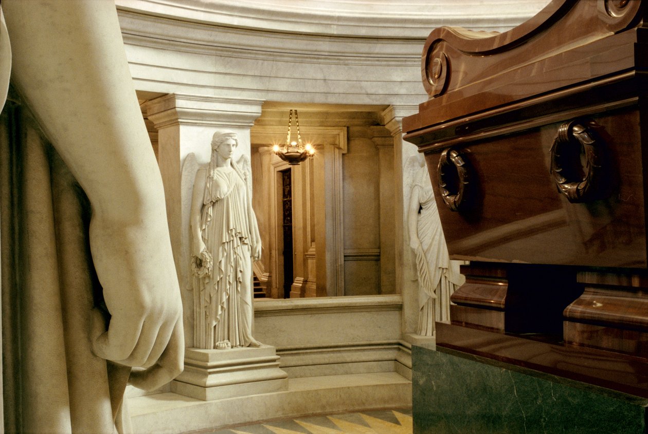 Napoleon Bonapartes grav (1769-1821) 1841-61 (sten och färgad marmor) av Louis or Ludovico Visconti