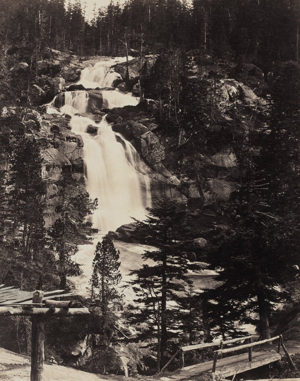 Stora övre vattenfallet, höga alperna, ca. 1862. av Louis Alphonse Davanne