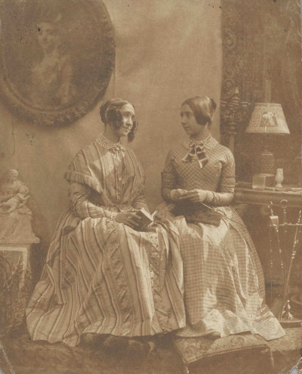 [Konstnärens hustru och dotter], 1846-49. av Louis Désiré Blanquart Evrard