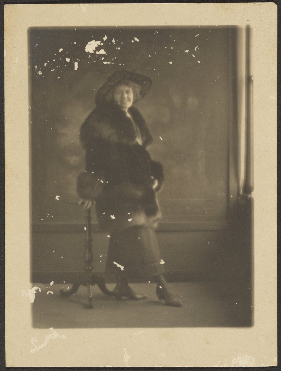 [Florence in Fur] av Louis Fleckenstein