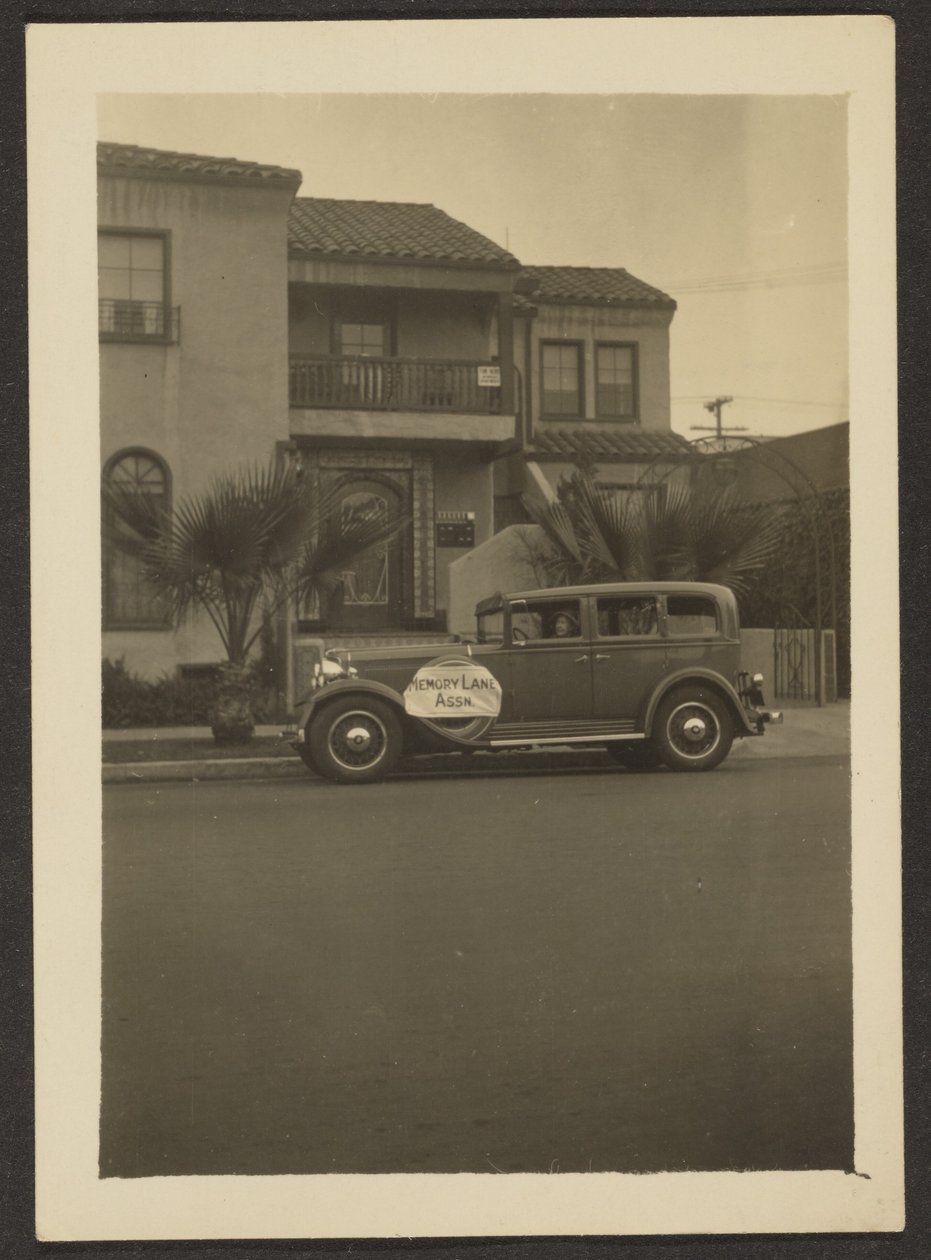[Memory Lane Assoc.] av Louis Fleckenstein