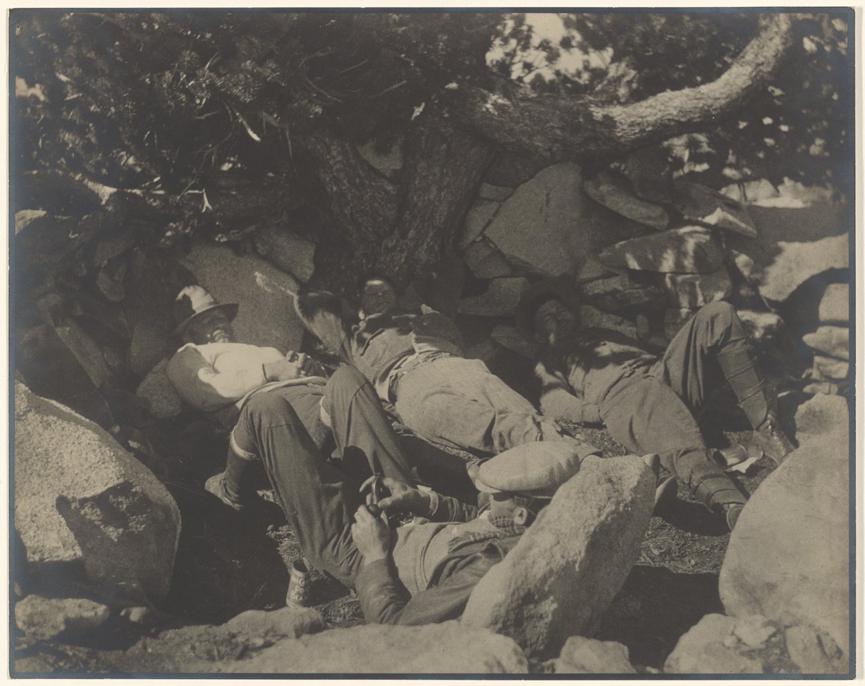 Siesta vid middagstid på San Jacinto Peak av Louis Fleckenstein