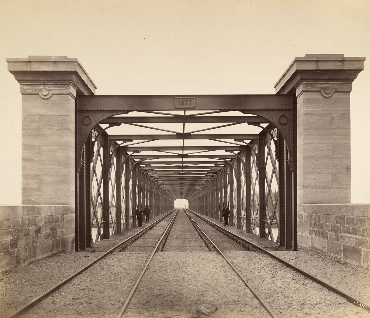 [Järnvägsviadukten vid La Fontaine-des-Eaux, Dinan], 1879-80 av Louis Lafon
