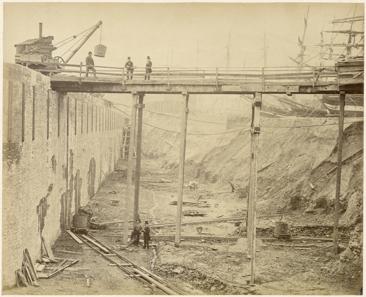 Konstruktion av den utökade Limehouse Basin, London, maj 1869 av Lucas and Tuck