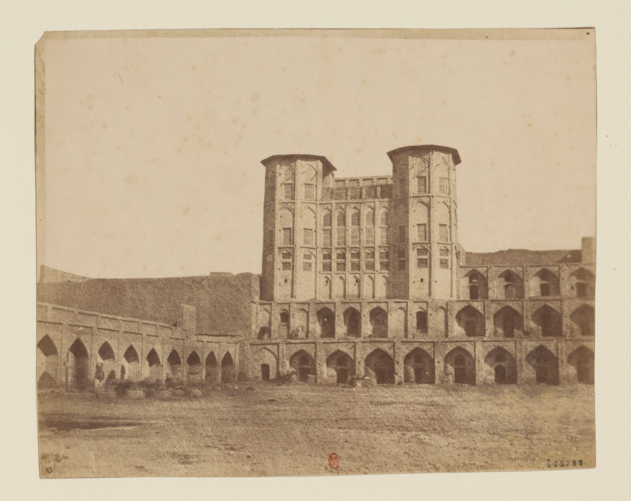 Karmanshah, palats av Luigi Pesce