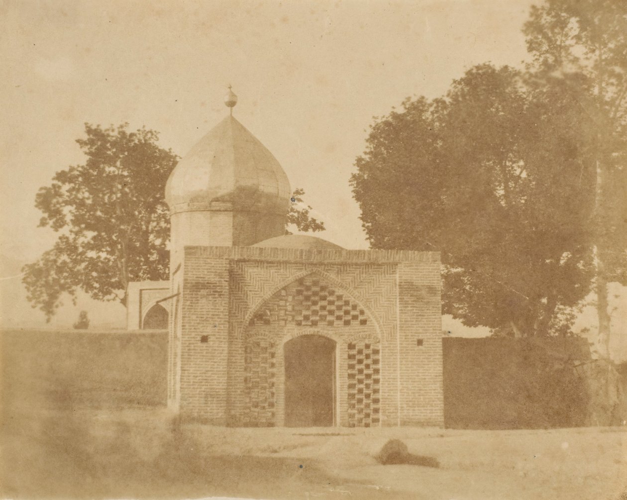 Khivas khans grav i Teheran, 1859. av Luigi Pesce