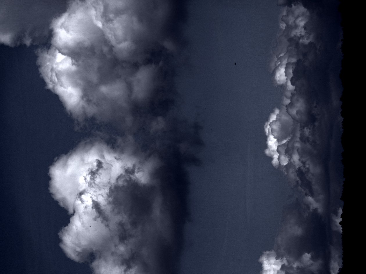 Molnig himmel av Martina Konitzky