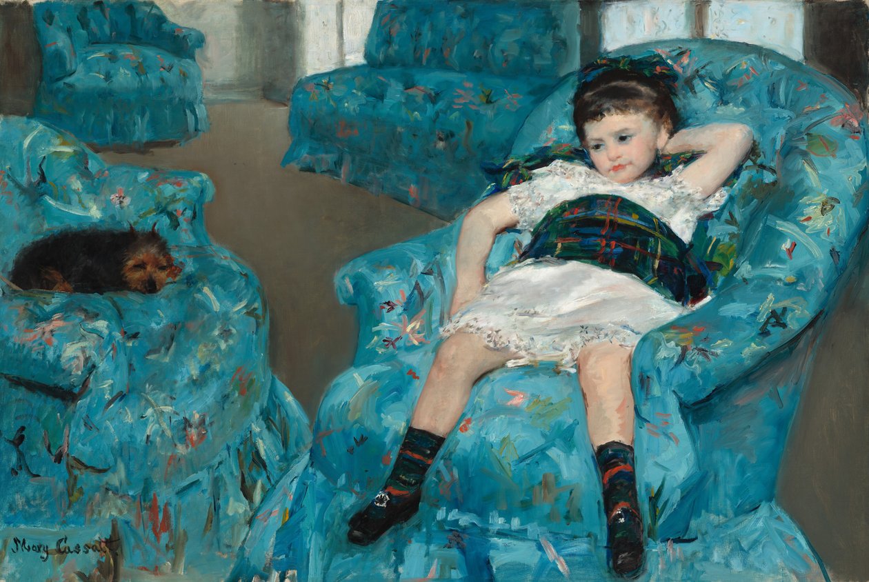 Liten flicka i en blå fåtölj av Mary Cassatt
