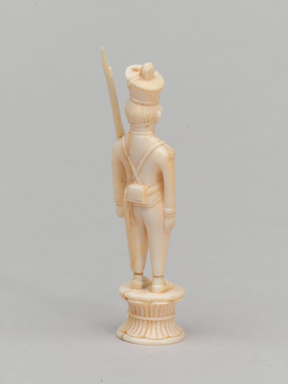 Vit bonde, schackpjäs, Indien, 1820 ca av Master of Coetivy