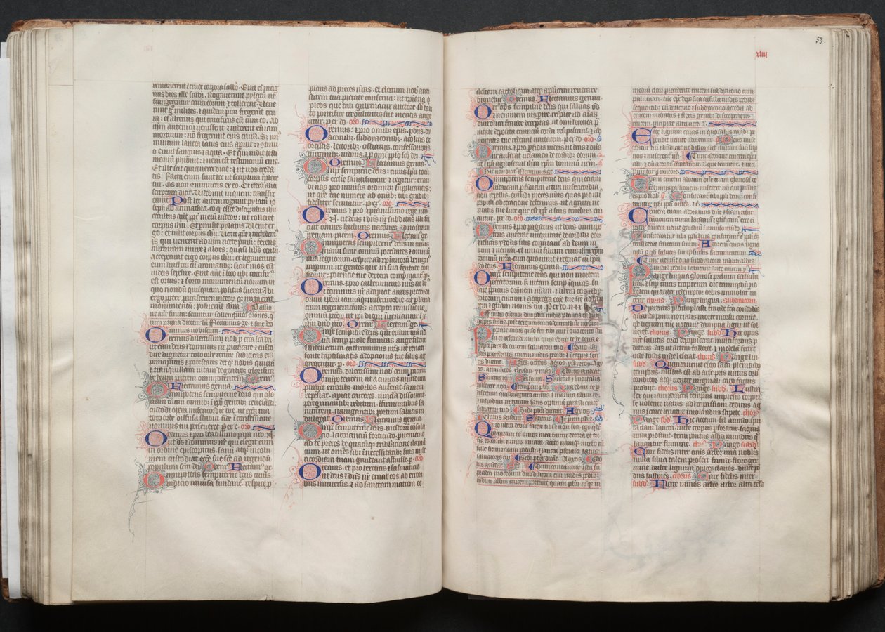 The Gotha Missal: Fol. 52v, text, c. 1375. av Master of the Boqueteaux