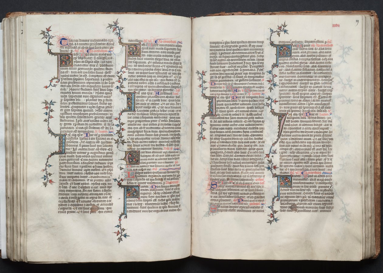 The Gotha Missal: Fol. 88v, text, c. 1375. av Master of the Boqueteaux