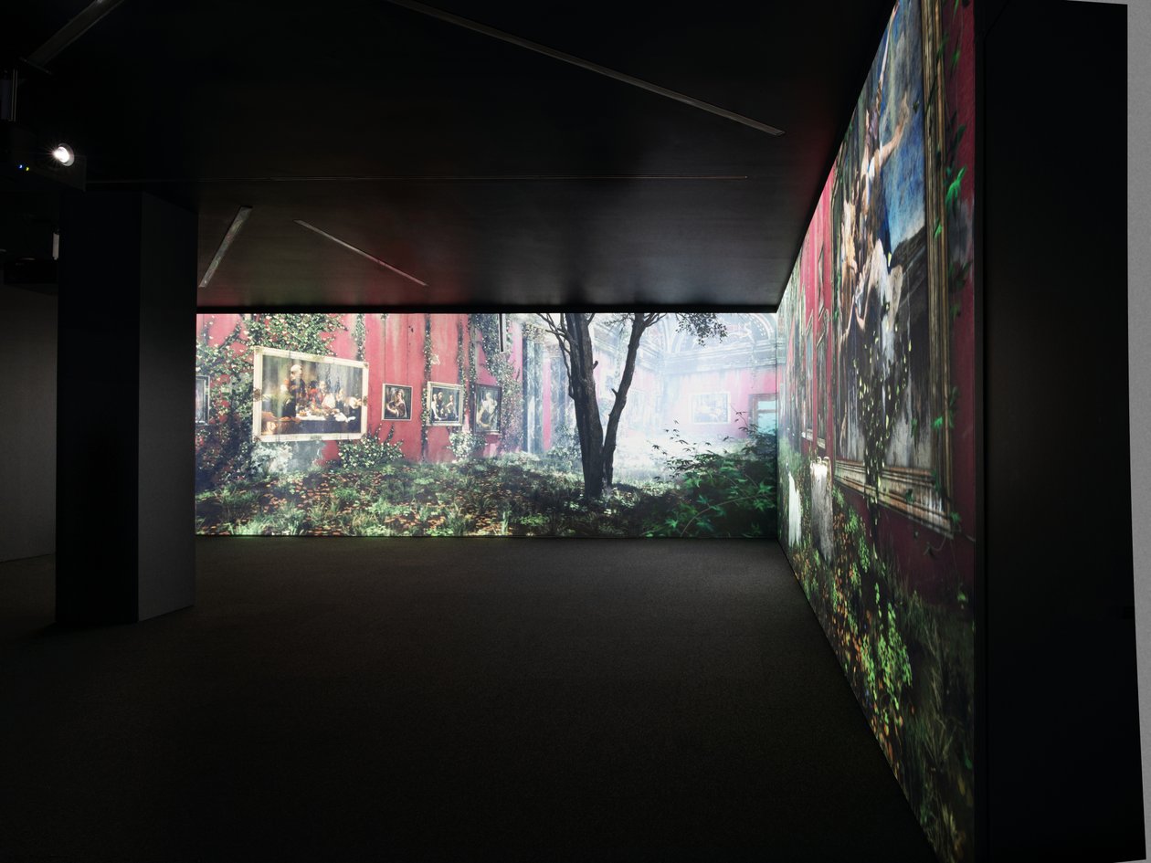Utställningen "Petrichor" av Mat Collishaw i Kew Gardens, London, 2023 (foto) av Mat Collishaw