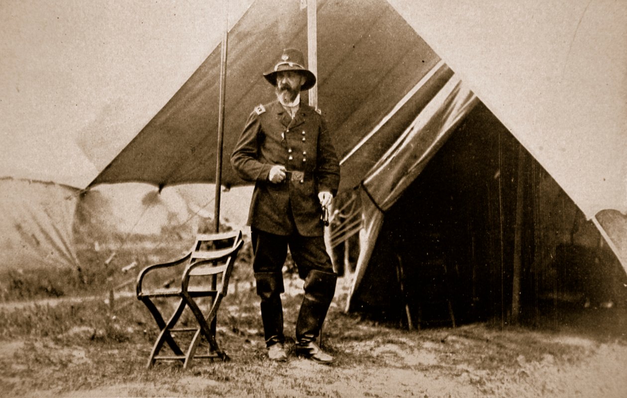 General George G. Meade i lägret, 1861-65 av Mathew B. Brady