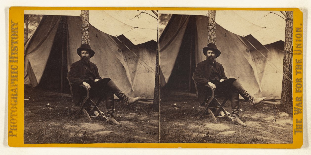 Dana, biträdande krigsminister; fotograferad vid general Grants högkvarter i Virginia. av Mathew B. Brady