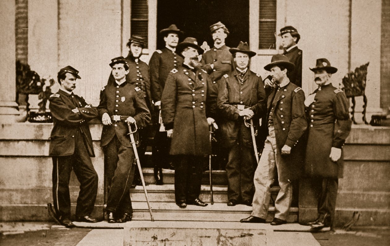 General O. B. Wilcox och stab, 1861-65 av Mathew B. Brady