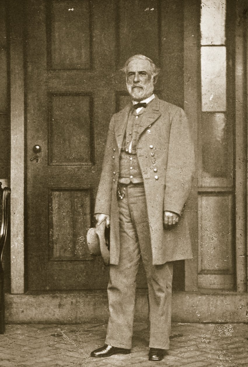 General Robert E. Lee stod utanför sitt hus i Richmond, april 1865 av Mathew B. Brady