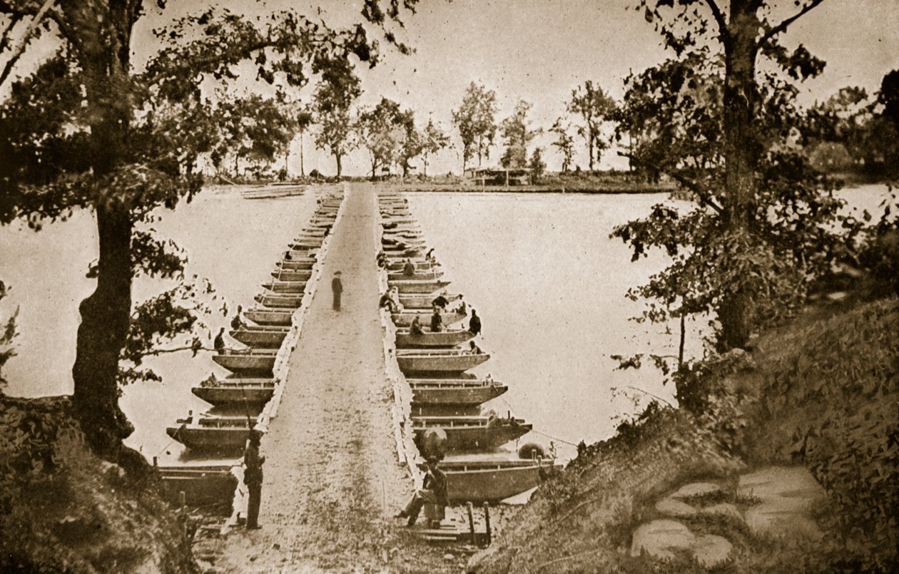 Pontoon Bridge vid djupbotten på James, 1861-65 av Mathew B. Brady