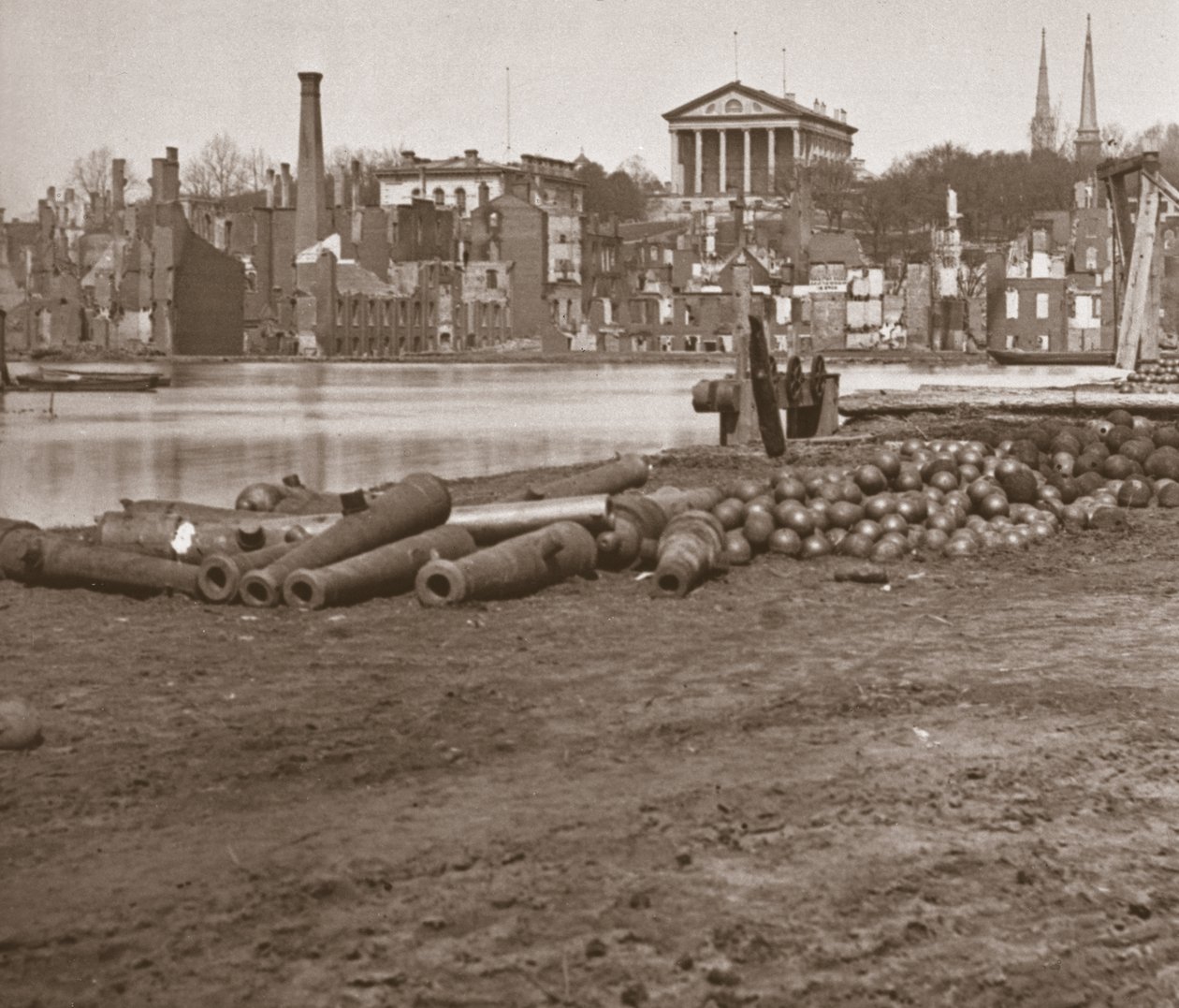 Ruinerna av Richmond, Virginia (s/v foto) av Mathew Brady