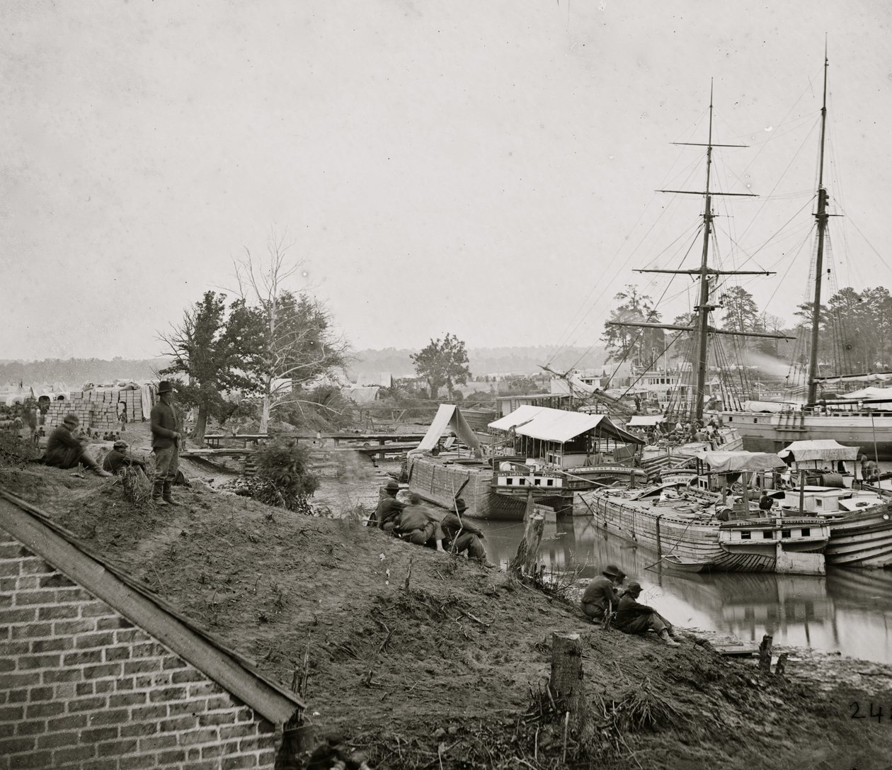 Vita huset landar på Pamunkey, 1862 av Mathew B. Brady