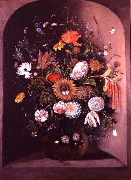 Blandade blommor i en glasskål i en nisch med en ödla och en mus av Matthias Withoos