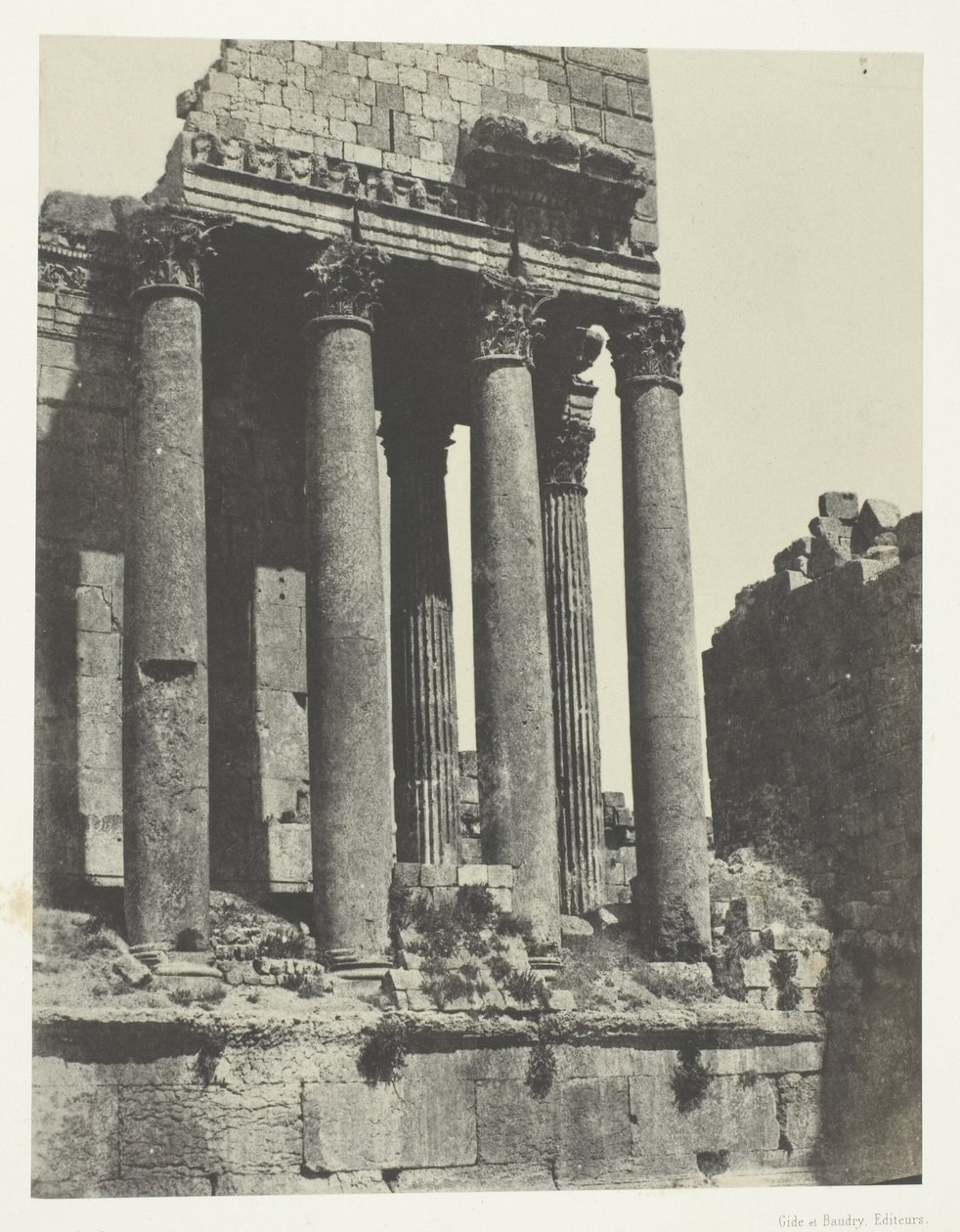 Baalbeck (Heliopolis), Jupitertemplet, vy från sydöstra vinkeln; Syrien av Maxime Du Camp