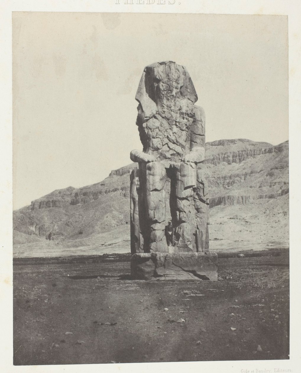 Gournah, monolitisk koloss av Amenopht III; Thebe, plansch 56 från albumet "Egypte, Nubie, Palestine et Syrie" (1852) av Maxime Du Camp
