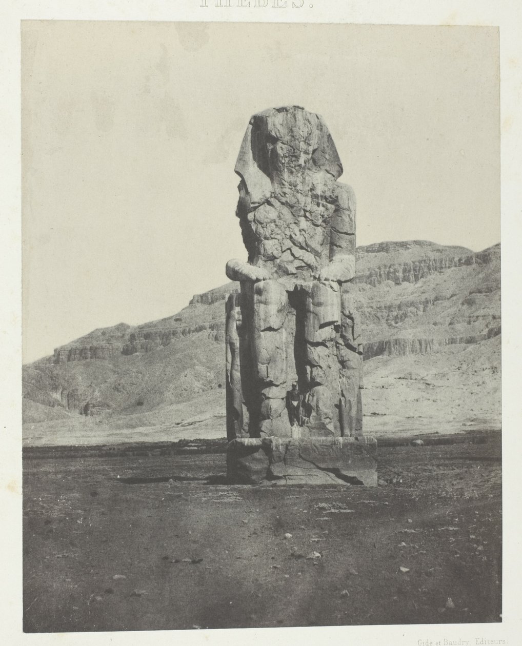 Gournah, monolitisk koloss av Amenopht III; Thebe, plansch 56 från albumet "Egypte, Nubie, Palestine et Syrie" (1852) av Maxime Du Camp