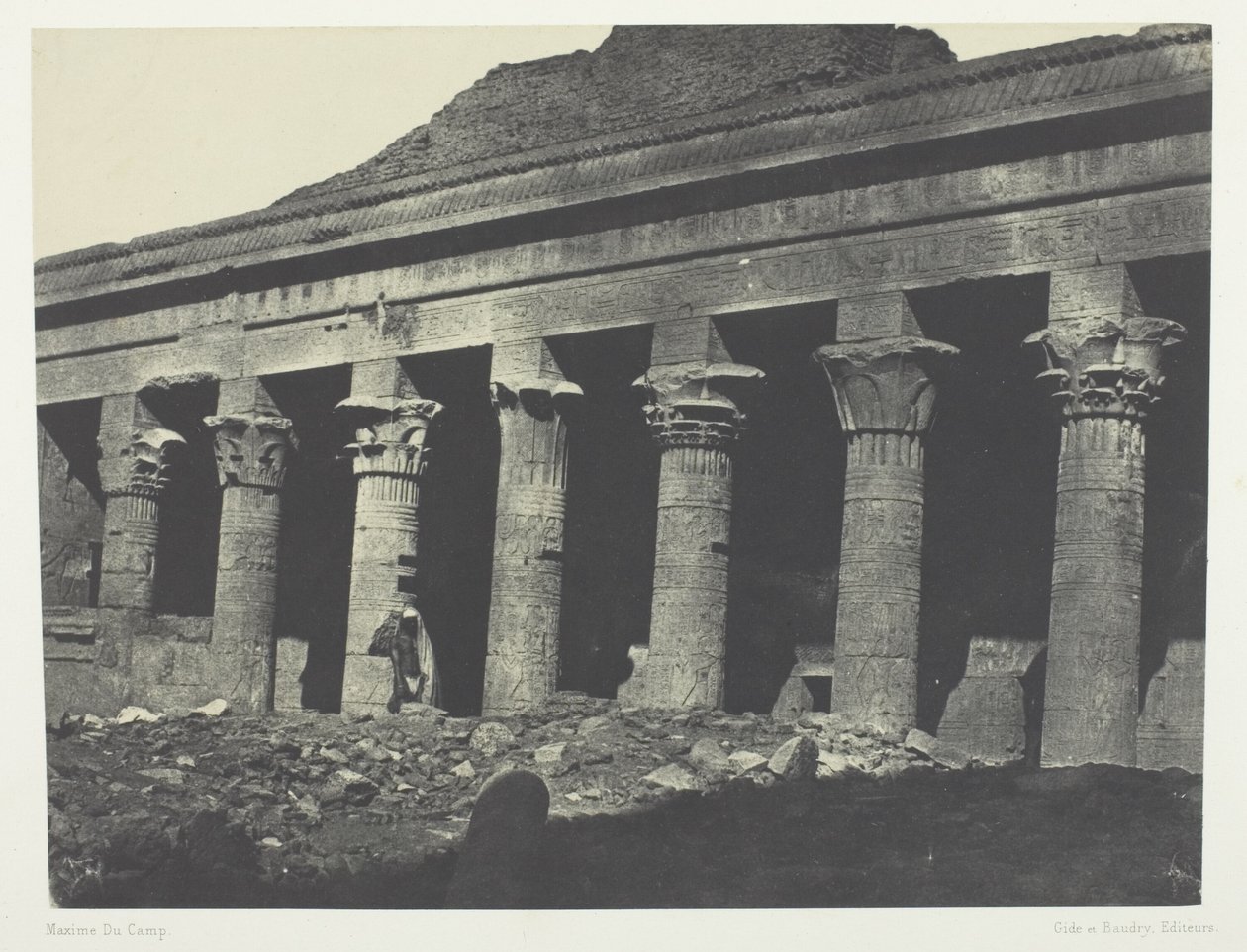 Isis stora tempel i Philoe, Galerie Orientale; Nubien, plansch 73 från albumet "Egypte, Nubie, Palestine et Syrie" (1852) av Maxime Du Camp