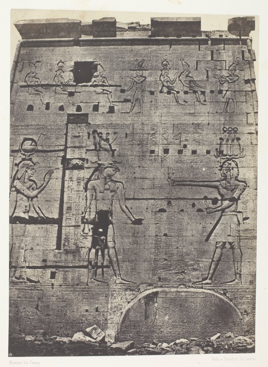 Isis stora tempel vid Philoe, andra pylon; Nubien, plansch 74 från albumet "Egypte, Nubie, Palestine et Syrie" (1852) av Maxime Du Camp