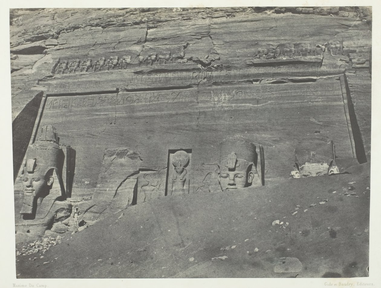 Ibsamboul, General View Of The Great Spéos of Phrè, Nubia, 184951, tryckt 1852. av Maxime Du Camp