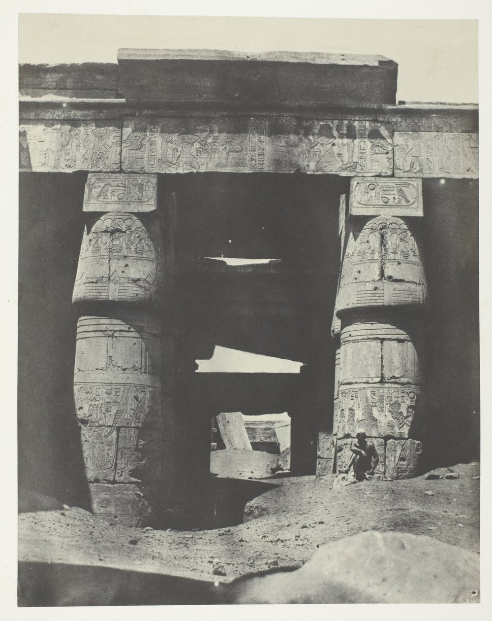 Karnak, portik av Khons tempel; Thebe av Maxime Du Camp