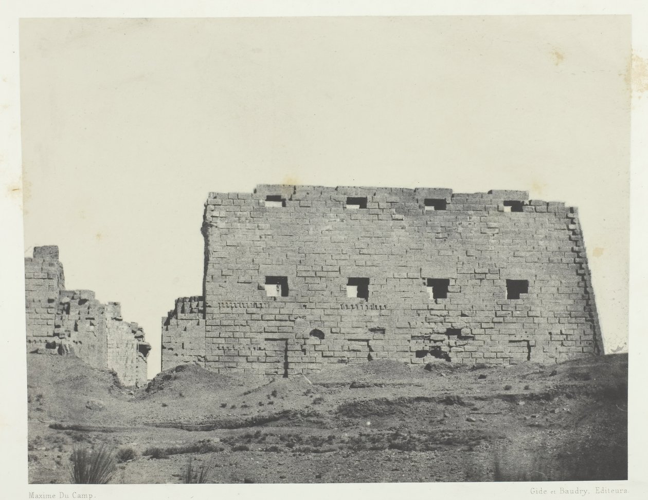Karnak Palace, Great Pylones of the South-West, Thebe, 184951, tryckt 1852. av Maxime Du Camp