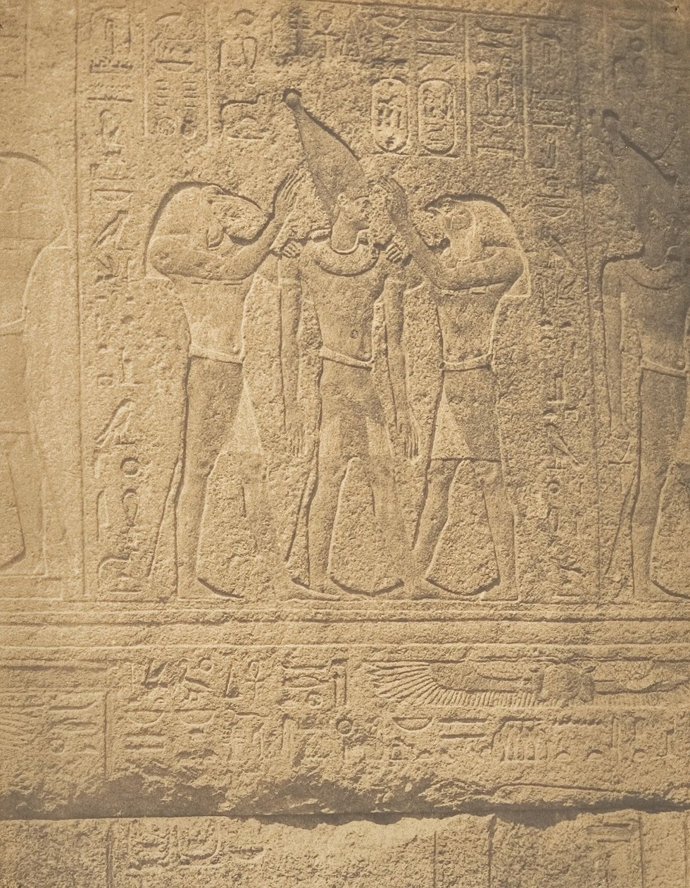 Exteriör skulpturer av granithelgedomen i Palace of Karnak Sacre de Philippe-Ar..., 1849-50. av Maxime Du Camp