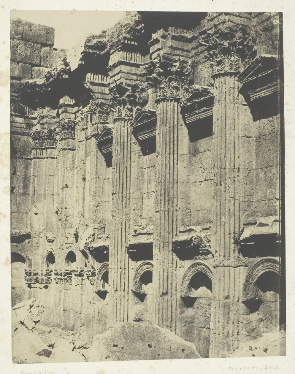 Jupitertemplet i Baalbeck Heliopolis, Naos inre, Syrien, 184951, tryckt 1852. av Maxime Du Camp