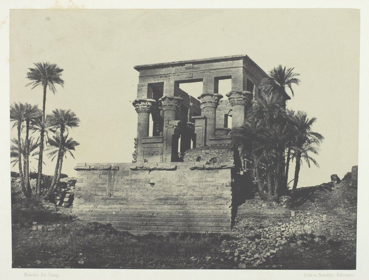 Temple Hypêthre, Philoe, Nubie, 184951, tryckt 1852. av Maxime Du Camp