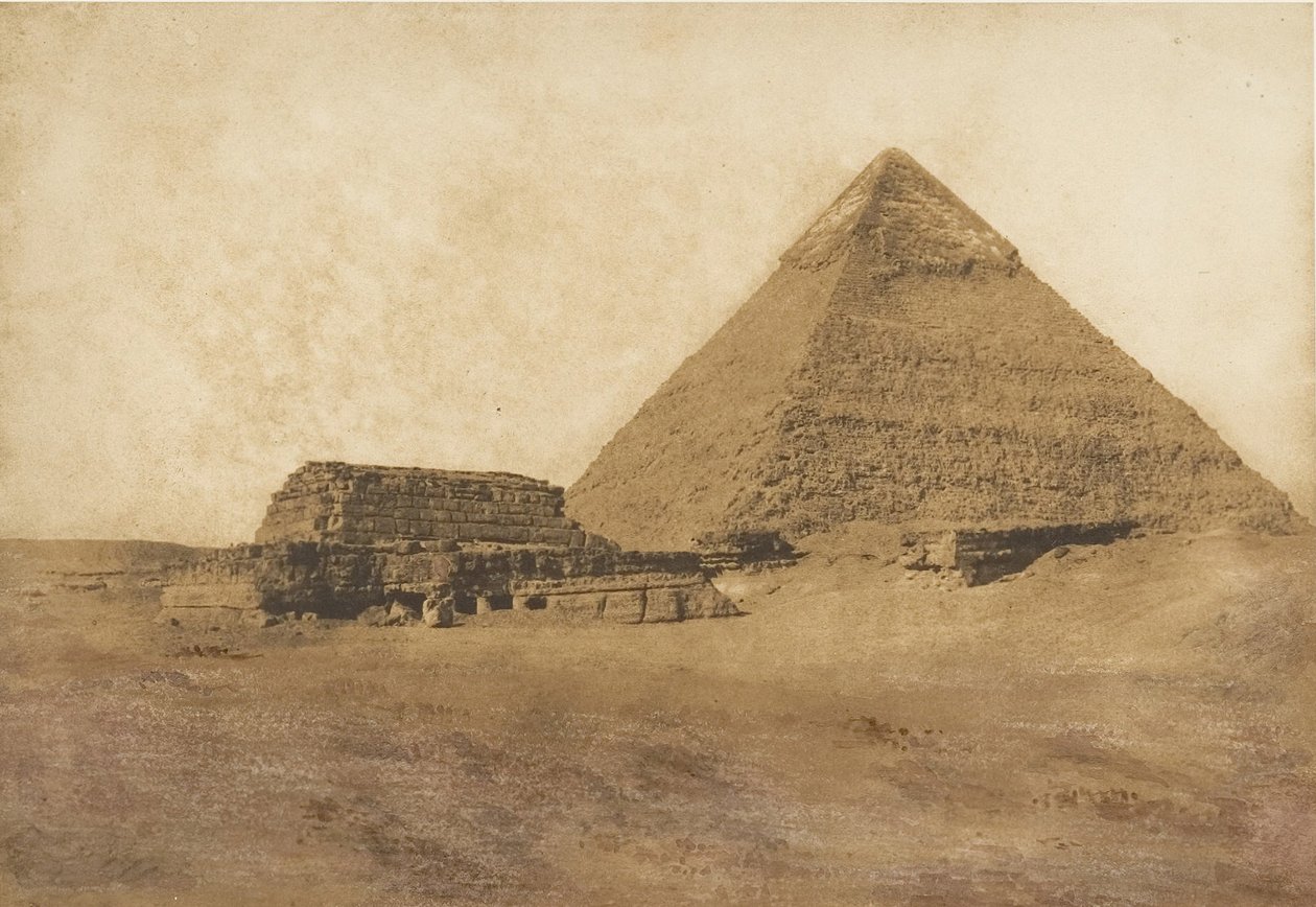 Utsikt över den andra pyramiden, tagen från sydost, december 1849. av Maxime Du Camp